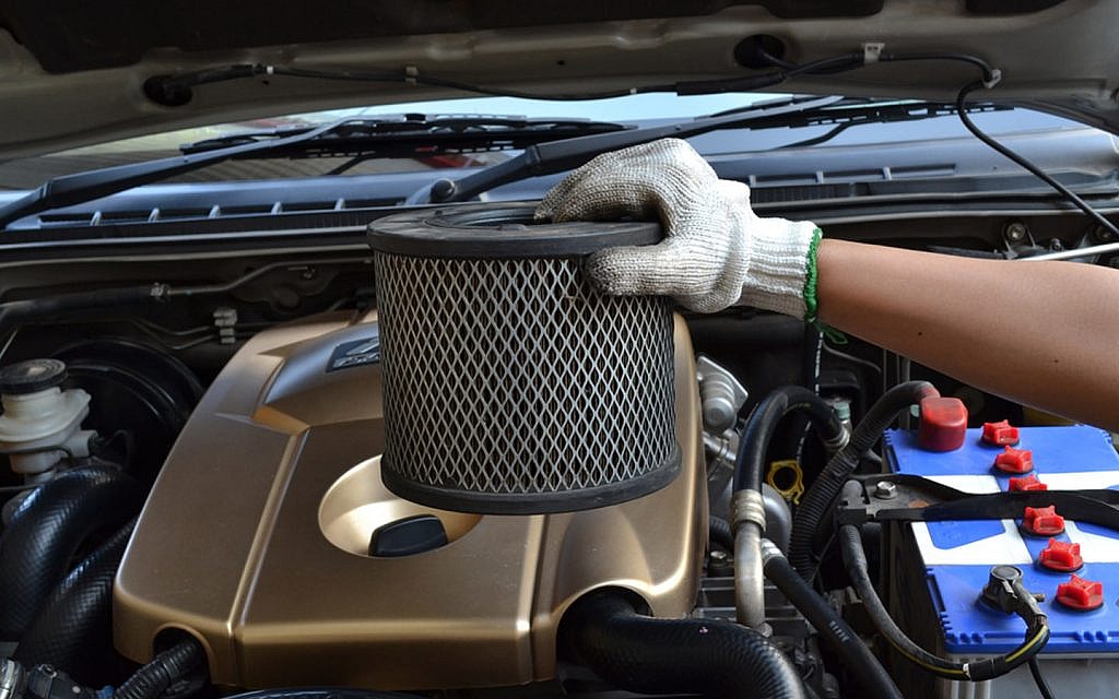 Different-types-of-Air-filters-in-automobiles